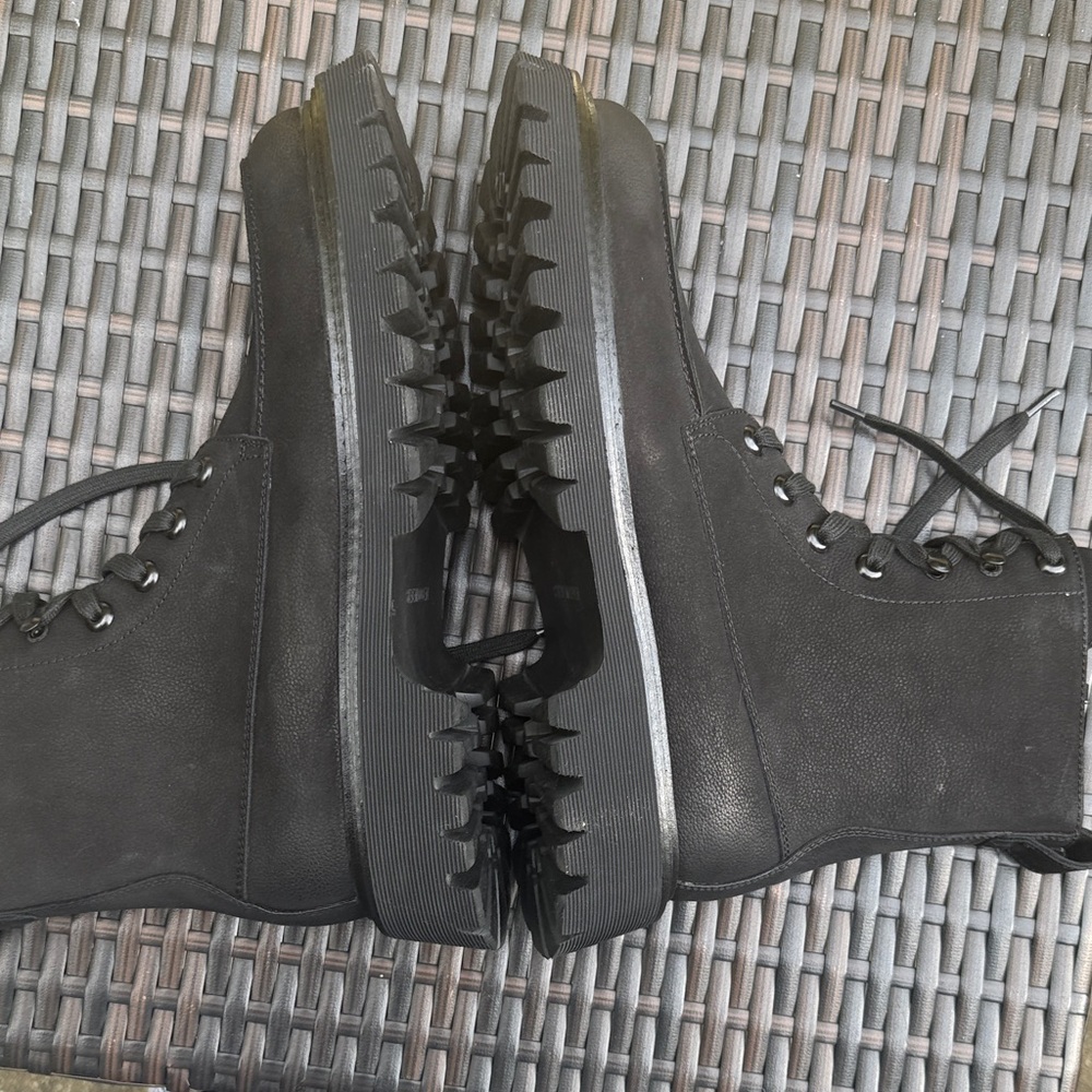 NWOT Steve Madden Black Men's walvia boots size 9.5 - Picture 9 of 11